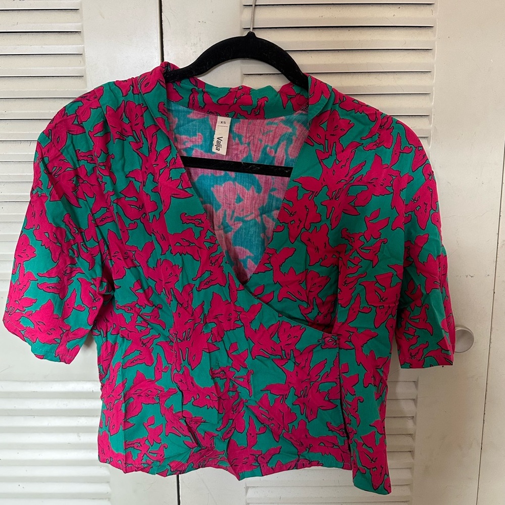 Pink and green top